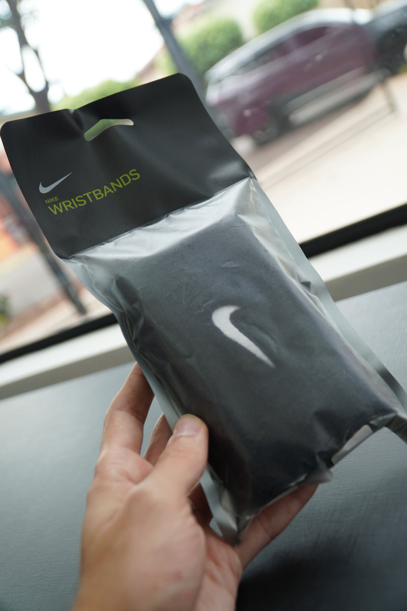 MUNHEQUEIRA NIKE PRETA